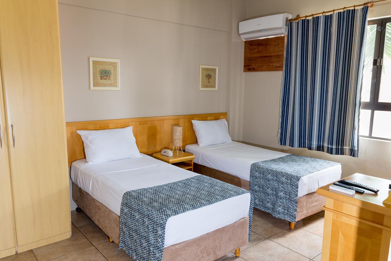 Maria Quiteria Hotel & Flat فييرا دي سانتانا المظهر الخارجي الصورة